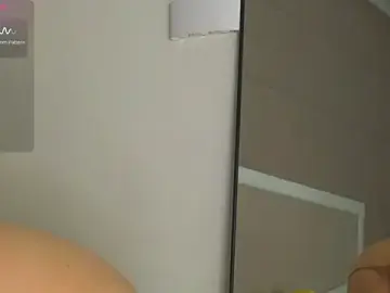 Stripchat Adult Webcam of TwinkleFox