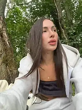 Stripchat Free Porn Cam of _Monic_
