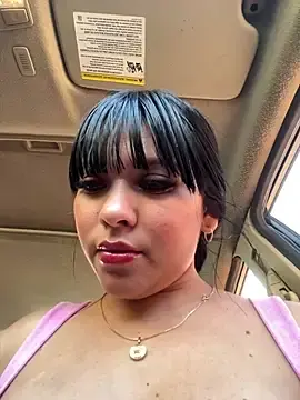 Stripchat Live Sex Cam of BrendaCrean