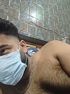 Stripchat Live Sex of TNTBOSS01