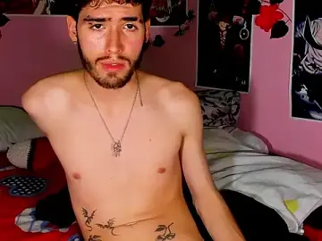 Stripchat Free Porn Cam of Leo_Saint_