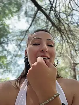 Stripchat Live Porn of Wonder_Kari