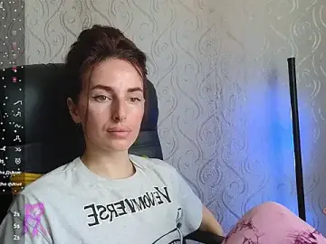 Stripchat Free Live Porn of xx_adrihanna_xx