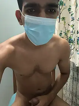 Stripchat Free Live Porn of BadBoyTom78