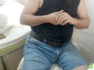 Stripchat Watch Live Sex Cams of LiONTURK