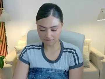 Stripchat Free Live Porn of victoria___moon