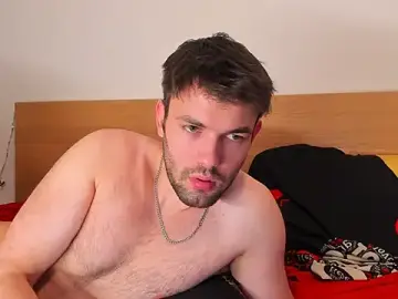 Stripchat Free Porn Cam of Justin_Smit2