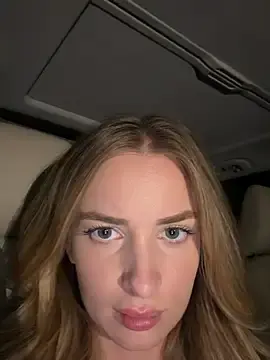 Stripchat Live Sex Cam of EvieEvans
