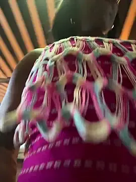 Stripchat Free Porn Cam of Bustykeyla