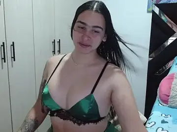 Stripchat Free Live Porn of SarithaBunny