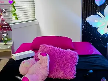 Stripchat Best live sex cam show of aurora_petitee