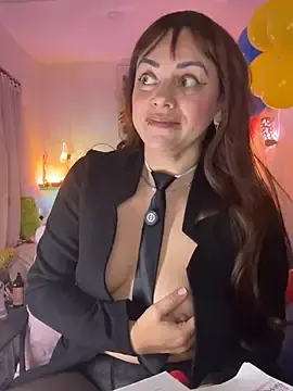 Stripchat Watch Live Sex Cams of Adele_Grey0202