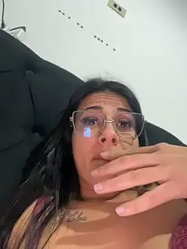 Stripchat Best live sex cam show of Agatha_lindinha