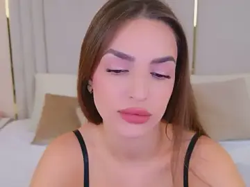 Stripchat Watch Live Sex Cams of BellaHalles
