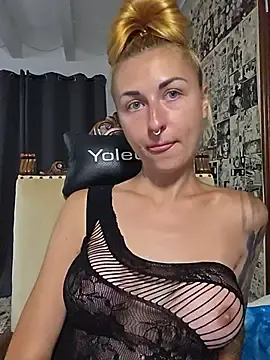 Stripchat Adult Video Chat of kylie_blck