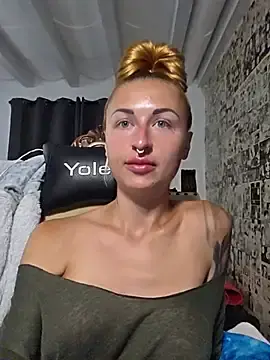 Stripchat Private Sex Chat of kylie_blck