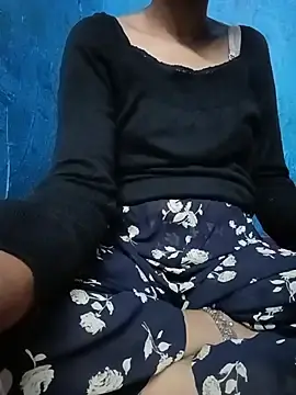 Stripchat Best live sex cam show of ruchigoutam