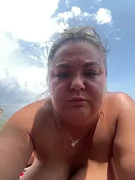 Stripchat Adult Video Chat of MikyVesela
