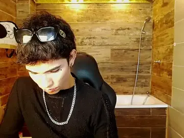 Stripchat Live Porn of Zeus_Pire