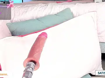 Stripchat Free Porn Cam of JESSI_NAOMI