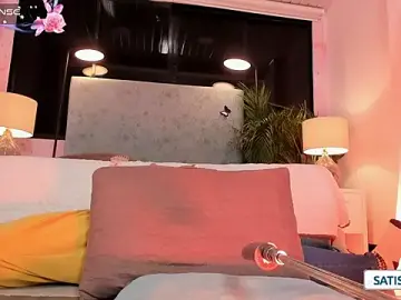 Stripchat Best live sex cam show of JESSI_NAOMI