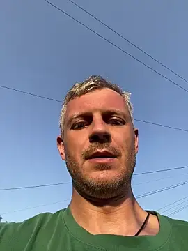 Stripchat Sex Cam of ChiefApron5