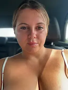 Stripchat Free Live Porn of Samantha_official