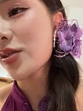 Stripchat Watch Live Sex Cams of nidekikibabe-2026