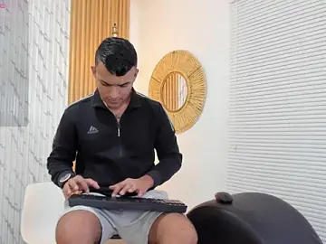 Stripchat Private Sex Chat of Chris_vega_