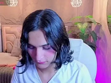 Stripchat Sex Cam of Zoee_Kiss_