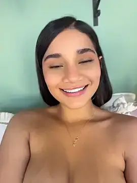 Stripchat Free Live Porn of AlessiaVallmont