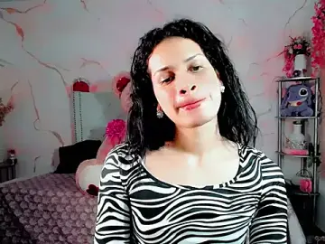 Stripchat Sex Cam of maria_camilacms