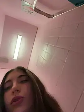 Stripchat Watch Live Sex Cams of sexymelli18