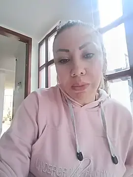 Stripchat Live Sex of coral_smitth