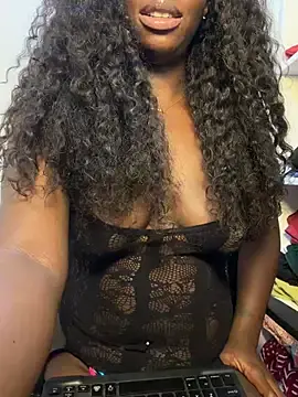 Stripchat Watch Live Sex Cams of Leylabelle26
