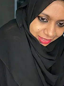 Stripchat Free Live Porn of Malika_Secrets