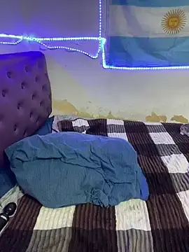 Stripchat Free Live Porn of Lindalatina2001