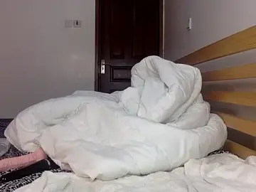 Stripchat Watch Live Sex Cams of Tinydakota
