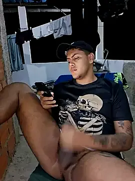 Stripchat Watch Live Sex Cams of Saul_88