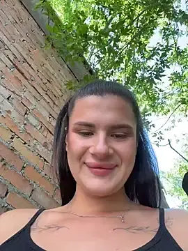 Stripchat Live Sex Cam of MiraReach