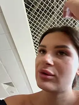 Stripchat Live Sex Cam of MiraReach