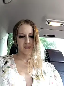 Stripchat Adult Webcam of caressyourself