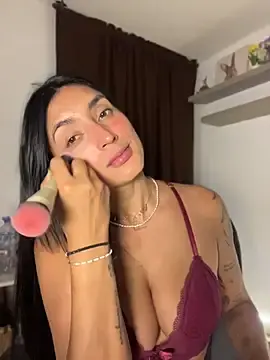 Stripchat Live Sex of ANABOONCE_