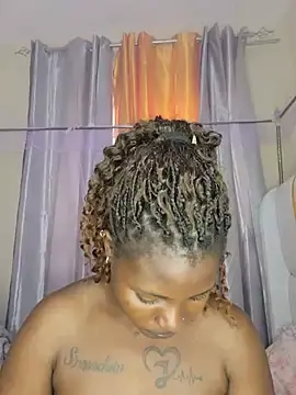 Stripchat Sex Chat of TrishaKalid