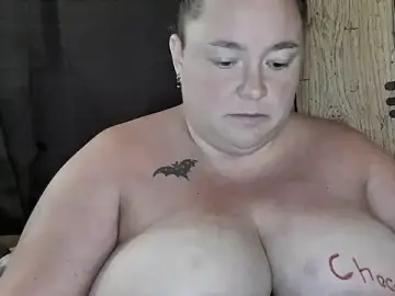 Stripchat Best Webcam of ladylynn13