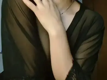 Stripchat Sex Cam of 3littles