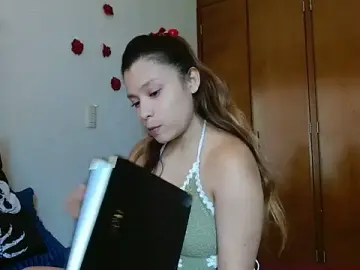 Stripchat Live Porn of 3littles