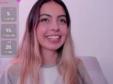 Stripchat Adult Webcams of Fernanda_aaaa
