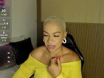 Stripchat Free Porn Cam of summer_night_