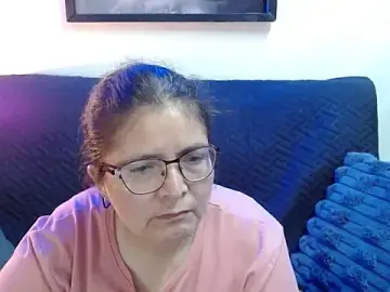 Stripchat Free Live Porn of Linda_banks_